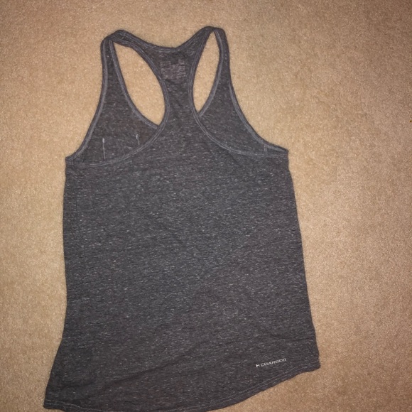 Grey under armour tank top - Picture 2 of 3